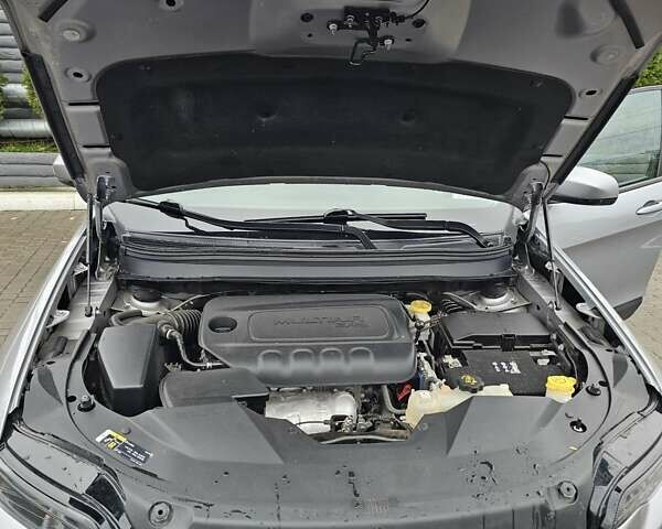 Серый Джип Чероки, объемом двигателя 2.36 л и пробегом 103 тыс. км за 21300 $, фото 16 на Automoto.ua