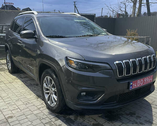 Серый Джип Чероки, объемом двигателя 1.99 л и пробегом 122 тыс. км за 17900 $, фото 10 на Automoto.ua