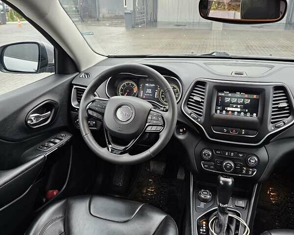 Серый Джип Чероки, объемом двигателя 2.36 л и пробегом 103 тыс. км за 21300 $, фото 14 на Automoto.ua