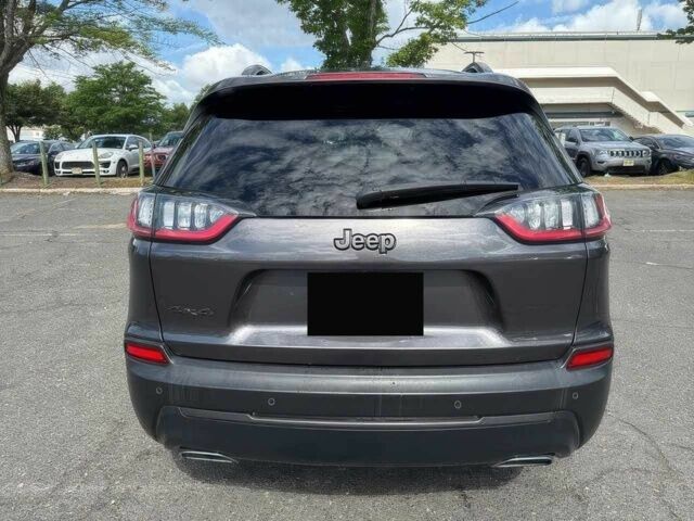 Сірий Джип Cherokee, об'ємом двигуна 3.2 л та пробігом 34 тис. км за 15200 $, фото 4 на Automoto.ua