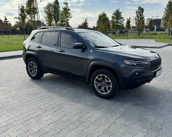 Серый Джип Чероки, объемом двигателя 3.24 л и пробегом 124 тыс. км за 18900 $, фото 6 на Automoto.ua