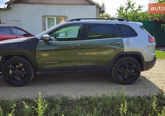 Серый Джип Чероки, объемом двигателя 2.36 л и пробегом 103 тыс. км за 21300 $, фото 22 на Automoto.ua