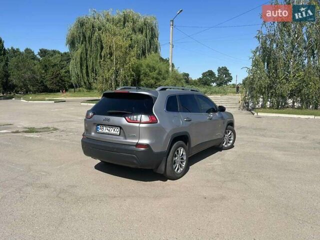 Серый Джип Чероки, объемом двигателя 2.36 л и пробегом 108 тыс. км за 21999 $, фото 3 на Automoto.ua