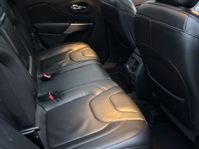 Серый Джип Чероки, объемом двигателя 3.2 л и пробегом 43 тыс. км за 21800 $, фото 11 на Automoto.ua