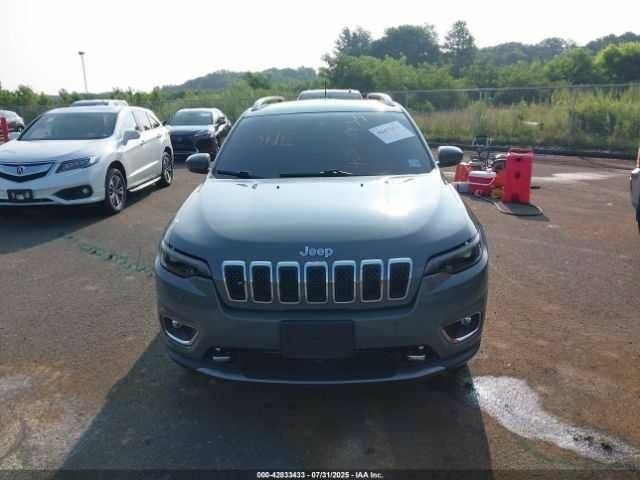 Сірий Джип Cherokee, об'ємом двигуна 0 л та пробігом 33 тис. км за 4250 $, фото 11 на Automoto.ua