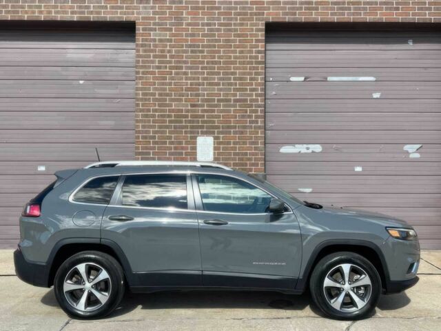 Сірий Джип Cherokee, об'ємом двигуна 3.2 л та пробігом 46 тис. км за 15200 $, фото 9 на Automoto.ua