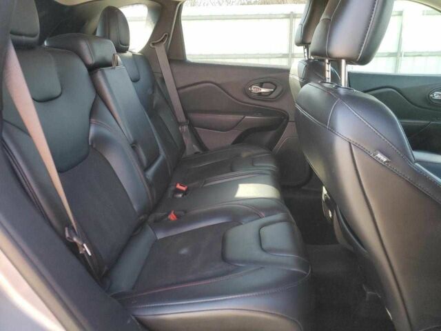 Джип Чероки 2021 в Львове на Automoto.ua Серый Джип Чероки, объемом двигателя 3.2 л и пробегом 141 тыс. км за 10000 $, фото 15 на Automoto.ua