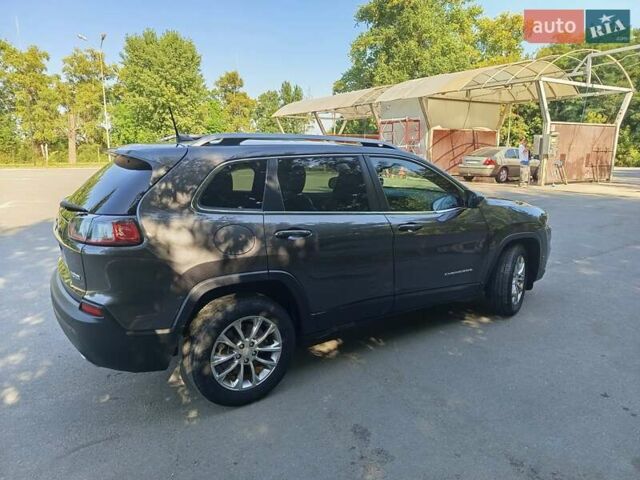Сірий Джип Cherokee, об'ємом двигуна 3.24 л та пробігом 21 тис. км за 20400 $, фото 5 на Automoto.ua