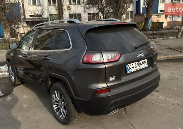 Серый Джип Чероки, объемом двигателя 3.24 л и пробегом 95 тыс. км за 23500 $, фото 3 на Automoto.ua