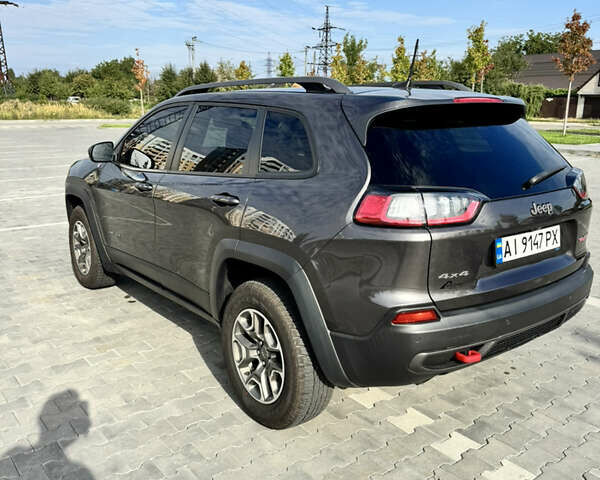 Серый Джип Чероки, объемом двигателя 3.24 л и пробегом 124 тыс. км за 18900 $, фото 4 на Automoto.ua