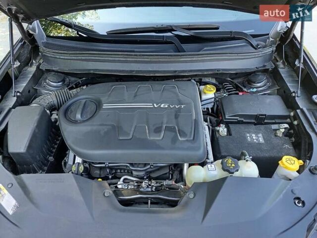 Сірий Джип Cherokee, об'ємом двигуна 3.24 л та пробігом 21 тис. км за 20400 $, фото 24 на Automoto.ua