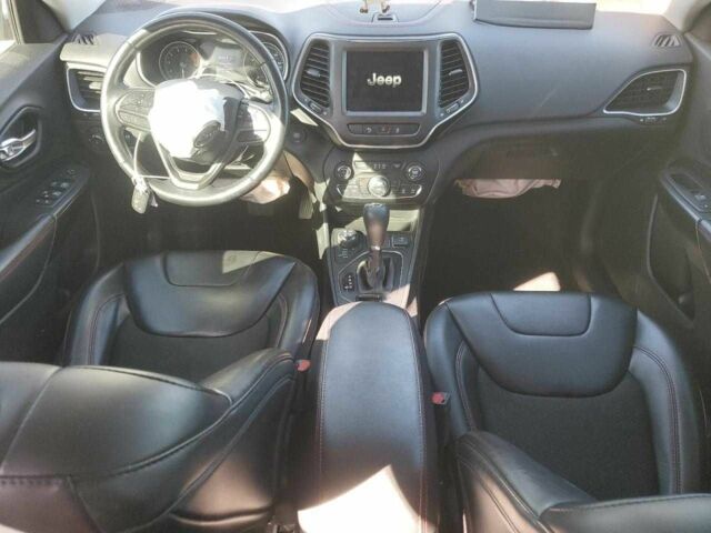 Джип Чероки 2021 в Львове на Automoto.ua Серый Джип Чероки, объемом двигателя 3.2 л и пробегом 141 тыс. км за 10000 $, фото 12 на Automoto.ua