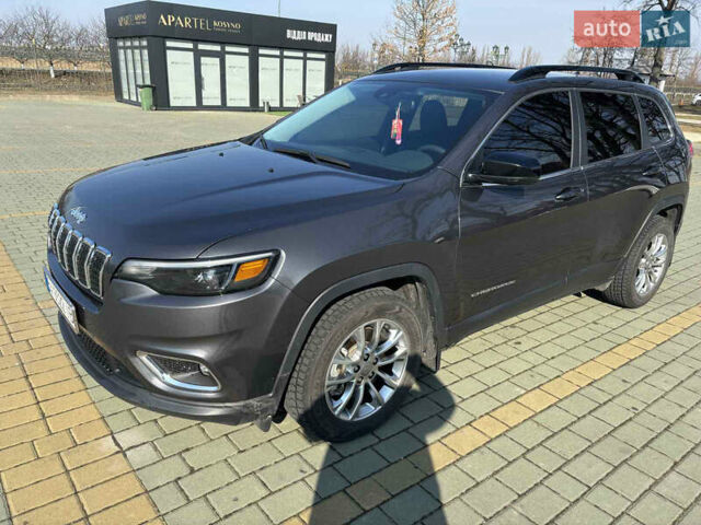 Серый Джип Чероки, объемом двигателя 3.24 л и пробегом 33 тыс. км за 19800 $, фото 8 на Automoto.ua