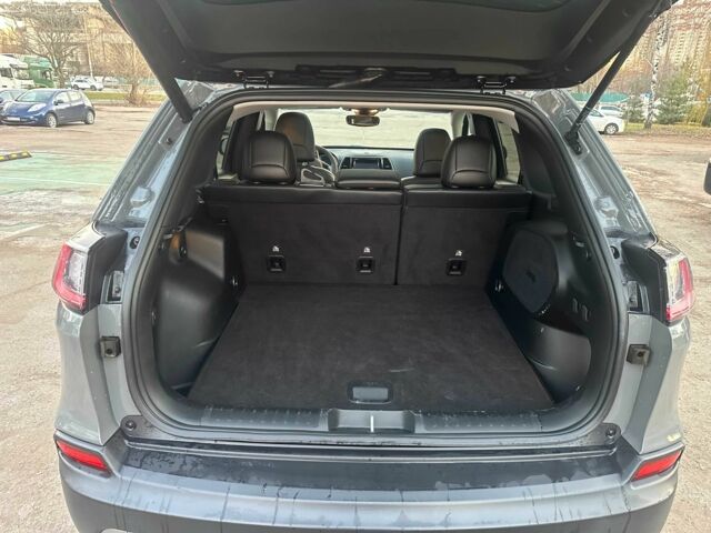 Серый Джип Чероки, объемом двигателя 3.2 л и пробегом 55 тыс. км за 21800 $, фото 8 на Automoto.ua