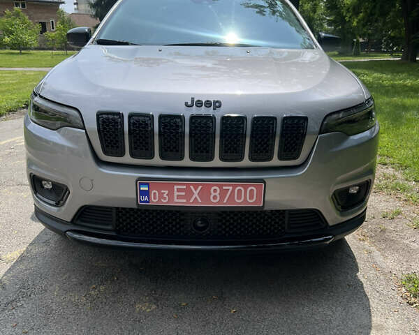 Сірий Джип Cherokee, об'ємом двигуна 3.2 л та пробігом 93 тис. км за 18900 $, фото 14 на Automoto.ua