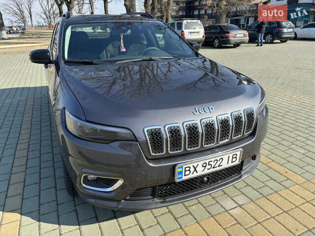 Серый Джип Чероки, объемом двигателя 3.24 л и пробегом 33 тыс. км за 19800 $, фото 13 на Automoto.ua