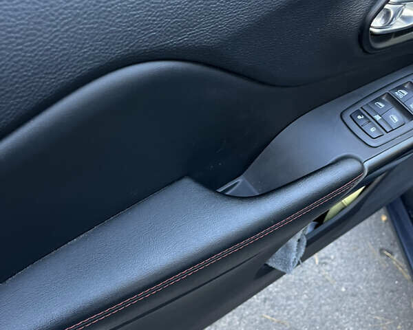 Серый Джип Чероки, объемом двигателя 3.24 л и пробегом 114 тыс. км за 23700 $, фото 12 на Automoto.ua