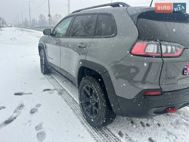 Серый Джип Чероки, объемом двигателя 3.24 л и пробегом 22 тыс. км за 25000 $, фото 6 на Automoto.ua