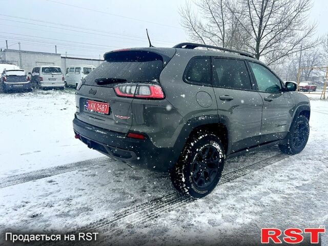 Сірий Джип Cherokee, об'ємом двигуна 3.2 л та пробігом 22 тис. км за 25200 $, фото 4 на Automoto.ua