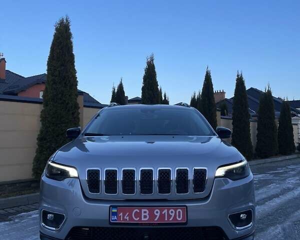Сірий Джип Cherokee, об'ємом двигуна 3.24 л та пробігом 17 тис. км за 22950 $, фото 9 на Automoto.ua