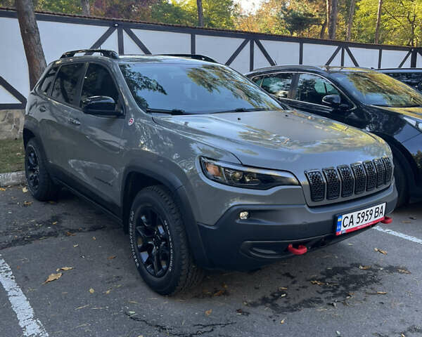 Серый Джип Чероки, объемом двигателя 3.24 л и пробегом 114 тыс. км за 23700 $, фото 2 на Automoto.ua