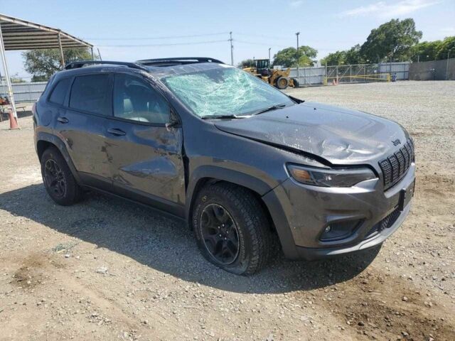 Сірий Джип Cherokee, об'ємом двигуна 3.2 л та пробігом 44 тис. км за 9400 $, фото 7 на Automoto.ua