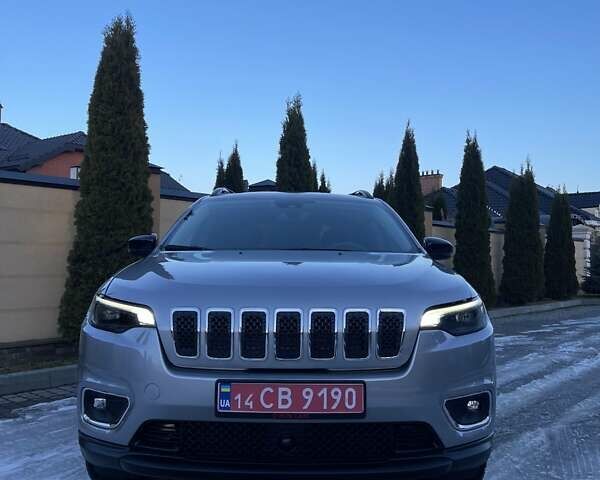 Сірий Джип Cherokee, об'ємом двигуна 3.24 л та пробігом 17 тис. км за 22950 $, фото 10 на Automoto.ua
