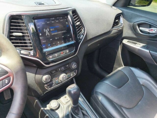 Сірий Джип Cherokee, об'ємом двигуна 3.2 л та пробігом 34 тис. км за 11000 $, фото 10 на Automoto.ua