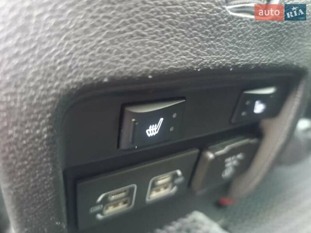 Серый Джип Чероки, объемом двигателя 3.24 л и пробегом 82 тыс. км за 28000 $, фото 20 на Automoto.ua