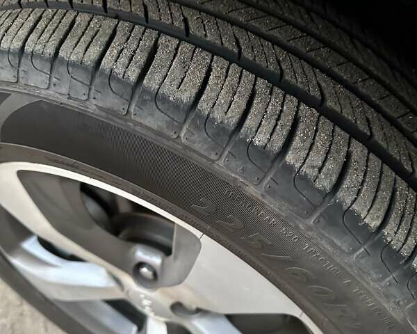 Сірий Джип Cherokee, об'ємом двигуна 3.24 л та пробігом 55 тис. км за 21800 $, фото 5 на Automoto.ua