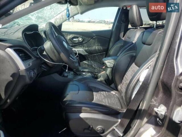 Сірий Джип Cherokee, об'ємом двигуна 3.2 л та пробігом 44 тис. км за 9200 $, фото 8 на Automoto.ua