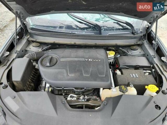 Серый Джип Чероки, объемом двигателя 3.2 л и пробегом 154 тыс. км за 9000 $, фото 12 на Automoto.ua