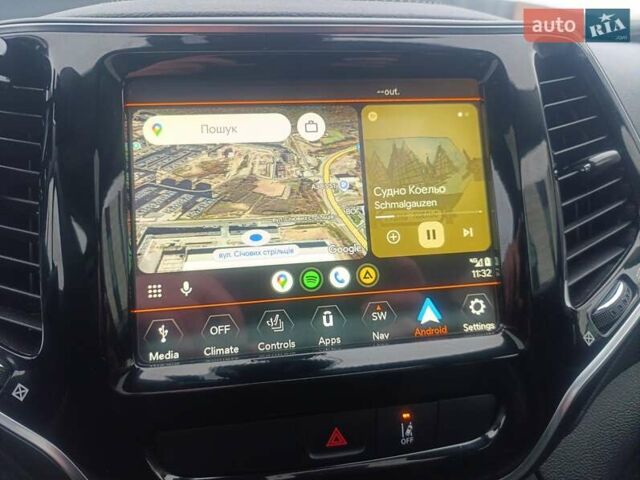 Серый Джип Чероки, объемом двигателя 3.24 л и пробегом 82 тыс. км за 28000 $, фото 15 на Automoto.ua