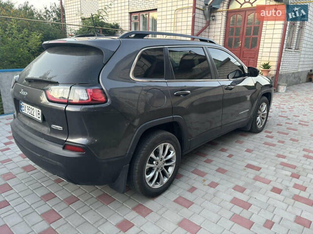 Серый Джип Чероки, объемом двигателя 3.24 л и пробегом 33 тыс. км за 19800 $, фото 29 на Automoto.ua