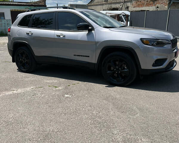 Сірий Джип Cherokee, об'ємом двигуна 3.2 л та пробігом 93 тис. км за 18900 $, фото 7 на Automoto.ua