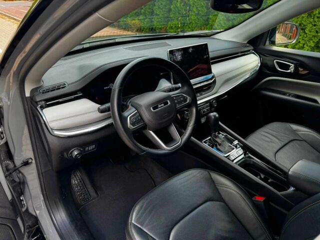 Серый Джип Чероки, объемом двигателя 2.4 л и пробегом 25 тыс. км за 14500 $, фото 9 на Automoto.ua