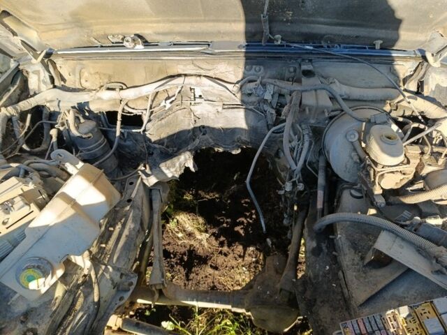 Синий Джип Чероки, объемом двигателя 2.5 л и пробегом 200 тыс. км за 2500 $, фото 2 на Automoto.ua