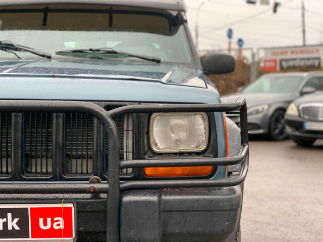 Синій Джип Cherokee, об'ємом двигуна 2.5 л та пробігом 174 тис. км за 4490 $, фото 2 на Automoto.ua