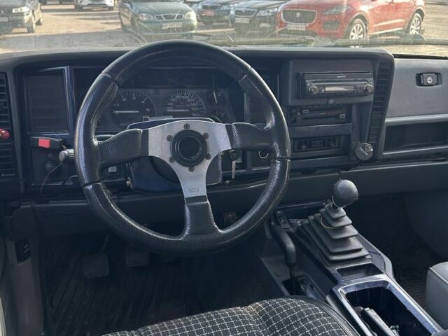 Синій Джип Cherokee, об'ємом двигуна 2.5 л та пробігом 371 тис. км за 3600 $, фото 5 на Automoto.ua