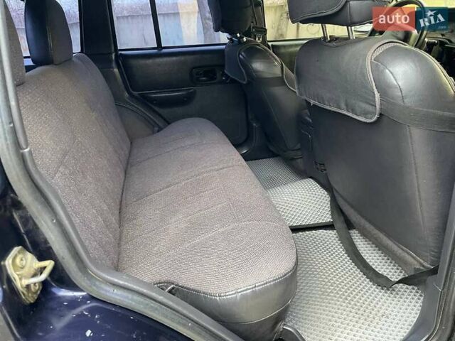 Синий Джип Чероки, объемом двигателя 2.5 л и пробегом 268 тыс. км за 7900 $, фото 40 на Automoto.ua
