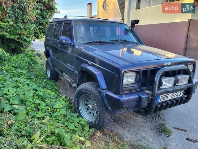 Синий Джип Чероки, объемом двигателя 2.5 л и пробегом 235 тыс. км за 2900 $, фото 1 на Automoto.ua