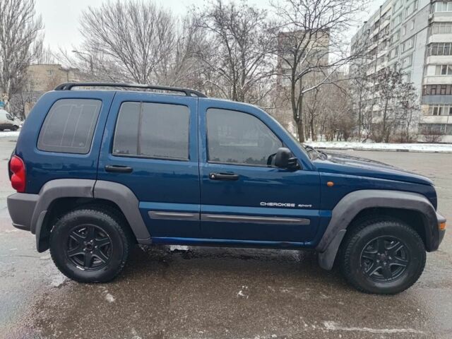 Синій Джип Cherokee, об'ємом двигуна 0 л та пробігом 151 тис. км за 4500 $, фото 6 на Automoto.ua