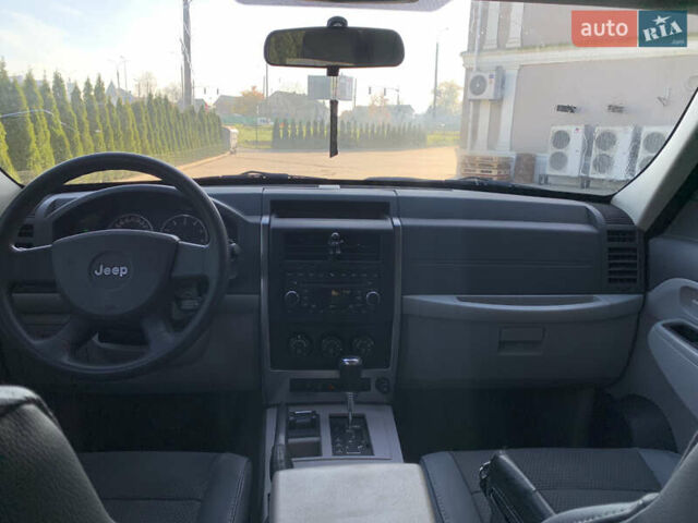 Синій Джип Cherokee, об'ємом двигуна 2.77 л та пробігом 259 тис. км за 10800 $, фото 16 на Automoto.ua