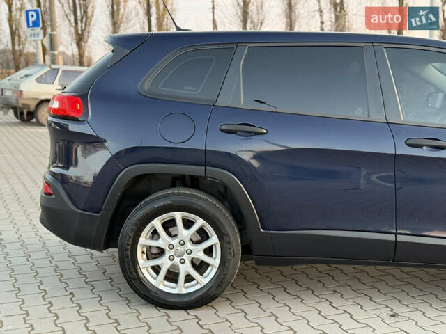 Синий Джип Чероки, объемом двигателя 2.36 л и пробегом 136 тыс. км за 11550 $, фото 7 на Automoto.ua