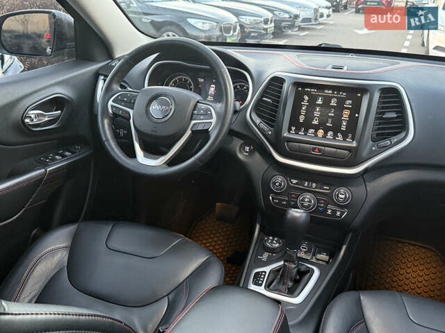 Синий Джип Чероки, объемом двигателя 3.24 л и пробегом 195 тыс. км за 15777 $, фото 41 на Automoto.ua