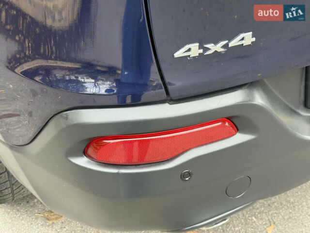 Джип Cherokee 2014 у Дніпро (Дніпропетровську) на Automoto.ua Синій Джип Cherokee, об'ємом двигуна 2.36 л та пробігом 199 тис. км за 10499 $, фото 24 на Automoto.ua