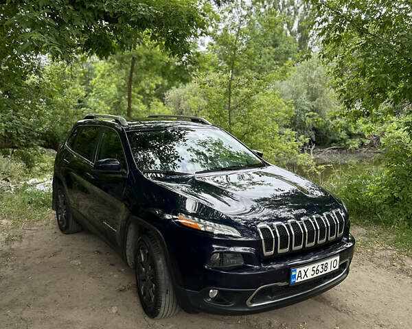 Джип Чероки 2014 в Харькове на Automoto.ua Синий Джип Чероки, объемом двигателя 2.36 л и пробегом 170 тыс. км за 14900 $, фото 8 на Automoto.ua