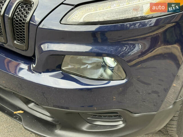 Джип Cherokee 2014 у Дніпро (Дніпропетровську) на Automoto.ua Синій Джип Cherokee, об'ємом двигуна 2.36 л та пробігом 199 тис. км за 10499 $, фото 15 на Automoto.ua