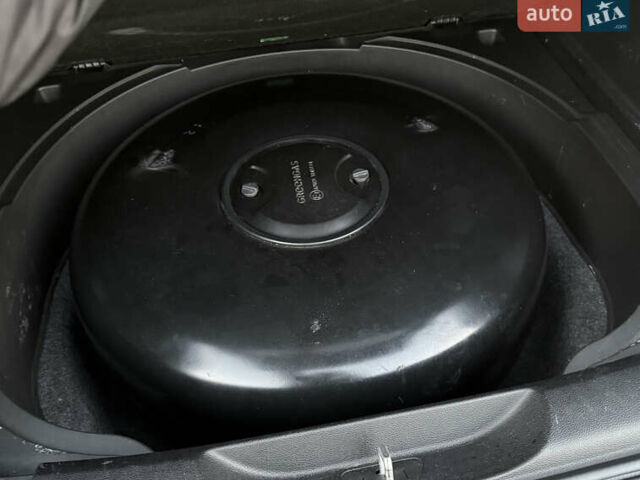 Синий Джип Чероки, объемом двигателя 3.24 л и пробегом 195 тыс. км за 15777 $, фото 45 на Automoto.ua