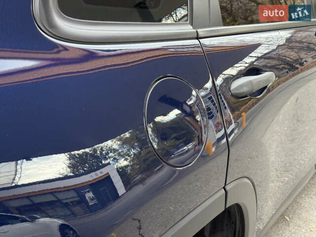 Джип Cherokee 2014 у Дніпро (Дніпропетровську) на Automoto.ua Синій Джип Cherokee, об'ємом двигуна 2.36 л та пробігом 199 тис. км за 10499 $, фото 28 на Automoto.ua